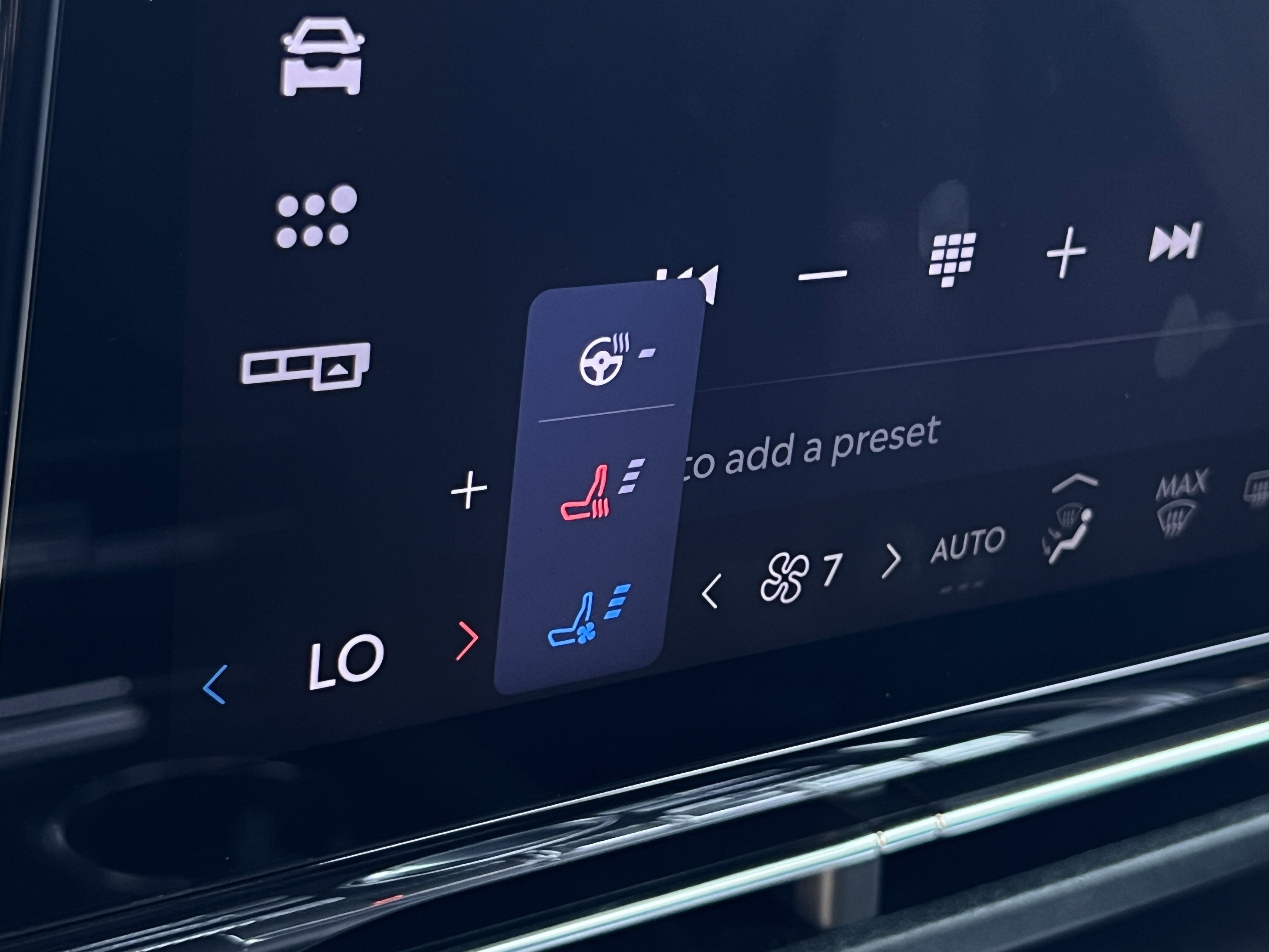 New 2025 Lincoln Nautilus Premier w/ Equipment Group 102A image 20