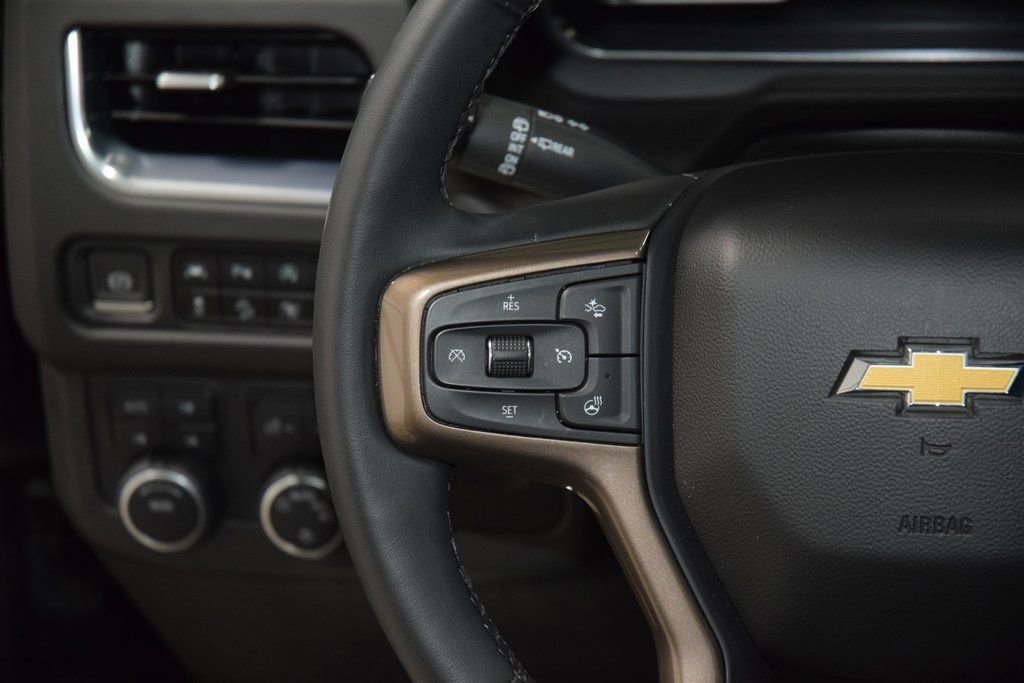 Used 2023 Chevrolet Tahoe High Country image 36