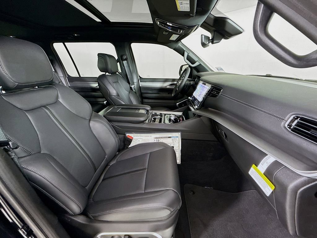 New 2025 Jeep Wagoneer Series II image 31