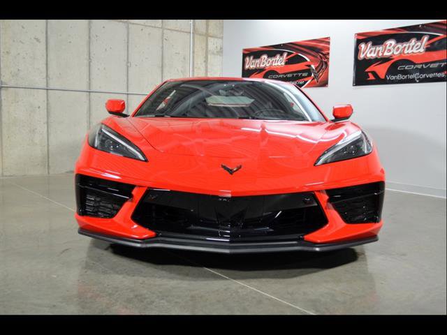 Used 2023 Chevrolet Corvette Stingray Preferred Cpe w/ Z51 Performance Package image 3
