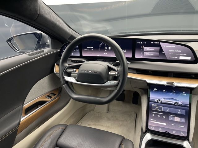 Used 2024 Lucid Air Touring image 19