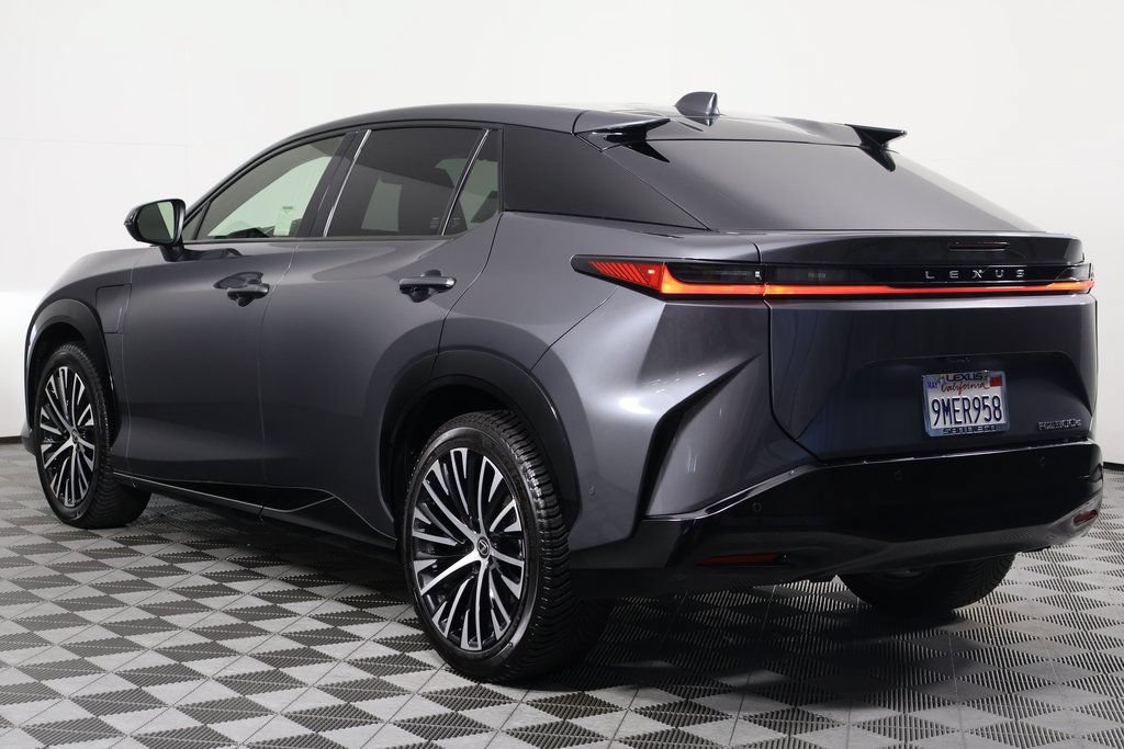 Certified 2024 Lexus RZ 300e Premium w/ Technology Package FWD image 6
