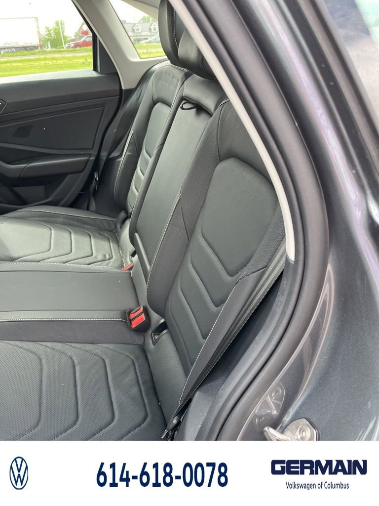 Used 2023 Volkswagen Jetta SEL FWD image 22