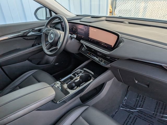 Used 2024 Buick Envision Preferred image 33
