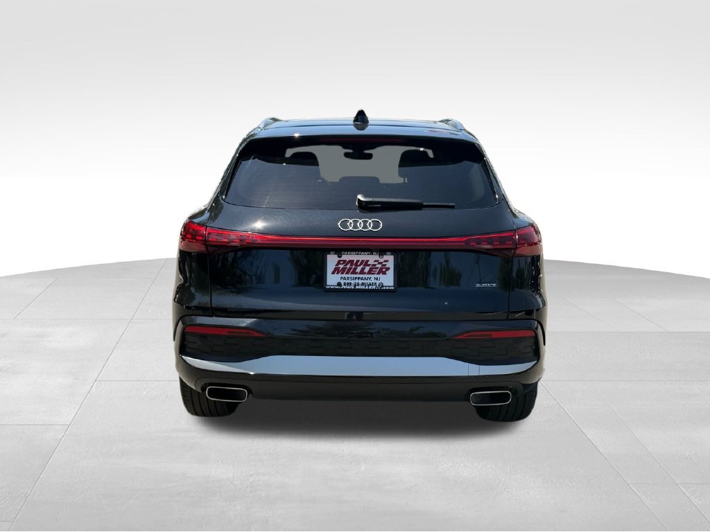Used 2025 Audi Q5 Premium w/ Premium Plus AWD/4WD image 7
