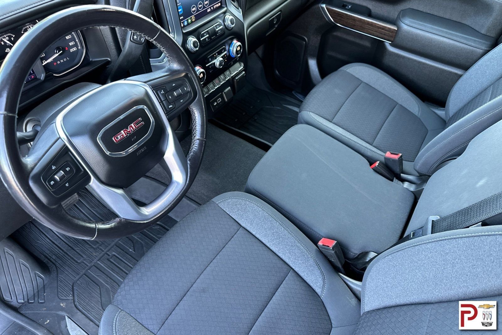 Used 2022 GMC Sierra 2500 SLE w/ Fleet Comfort Package image 10