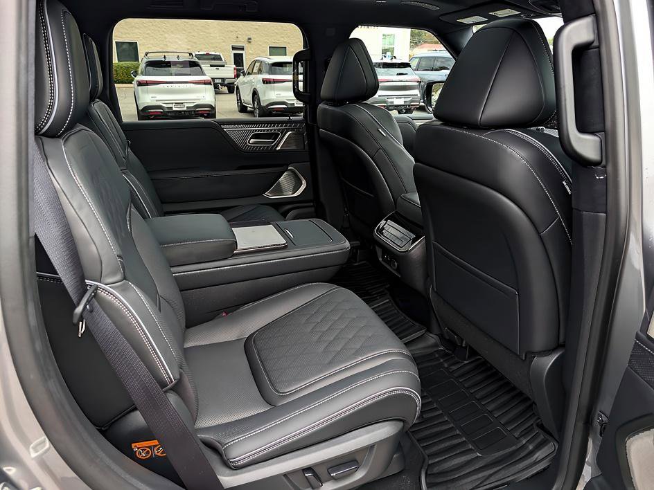 New 2026 INFINITI QX80 Autograph image 22