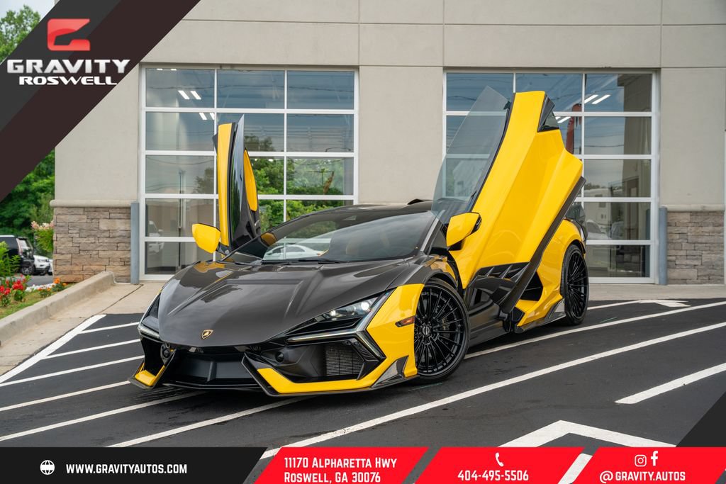 Used 2024 Lamborghini Revuelto AWD/4WD image 1