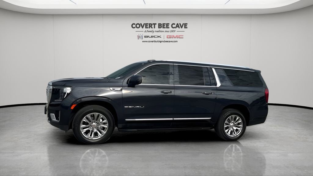 Certified 2023 GMC Yukon XL Denali image 4