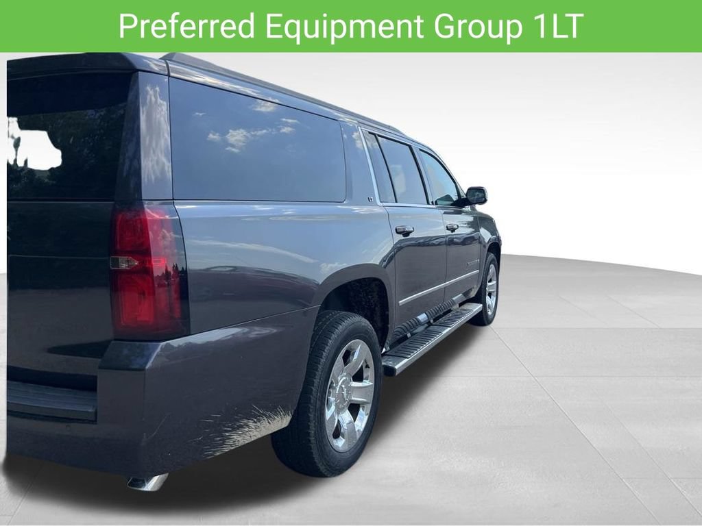 Used 2017 Chevrolet Suburban LT w/ LT Signature Package AWD/4WD image 6