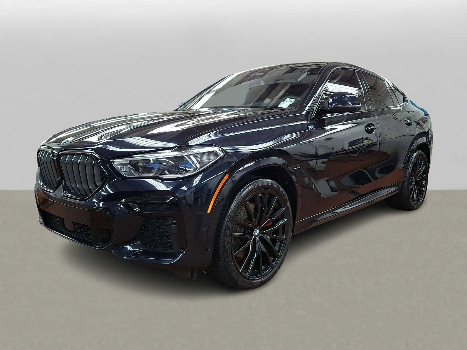 Used 2022 BMW X6 xDrive40i w/ Executive Package image 1