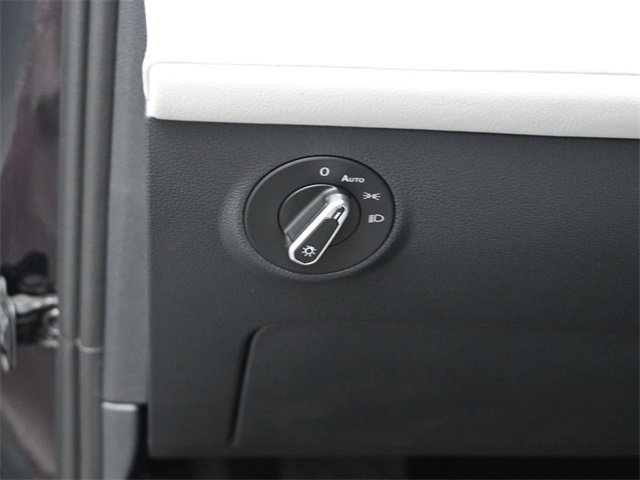 New 2025 Volkswagen Taos S image 21