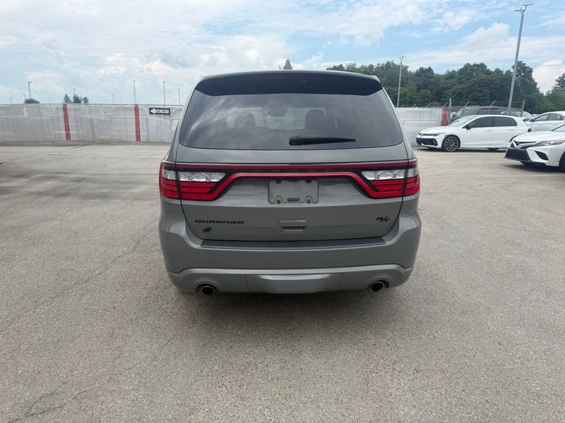 Used 2021 Dodge Durango R/T w/ Technology Group AWD/4WD image 8