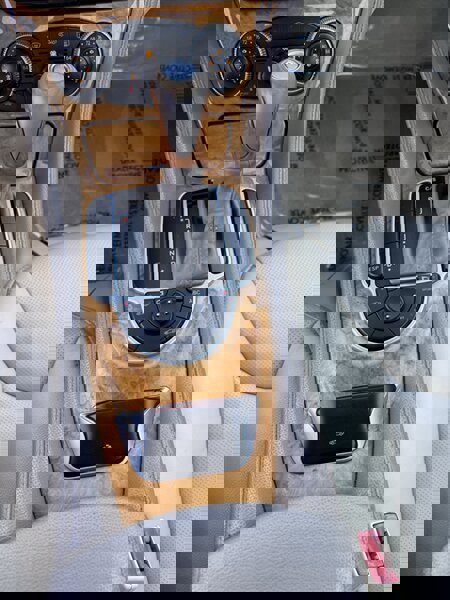 Used 2004 Mercedes-Benz SL 500 image 11