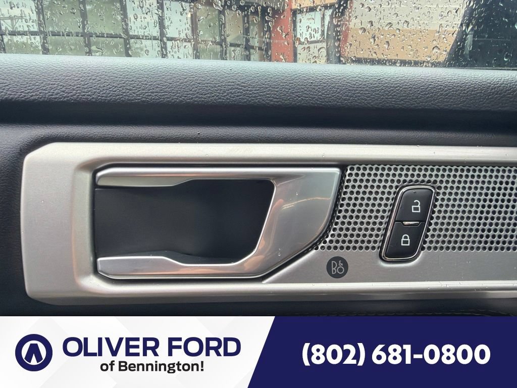 Used 2023 Ford Explorer Limited AWD/4WD image 45