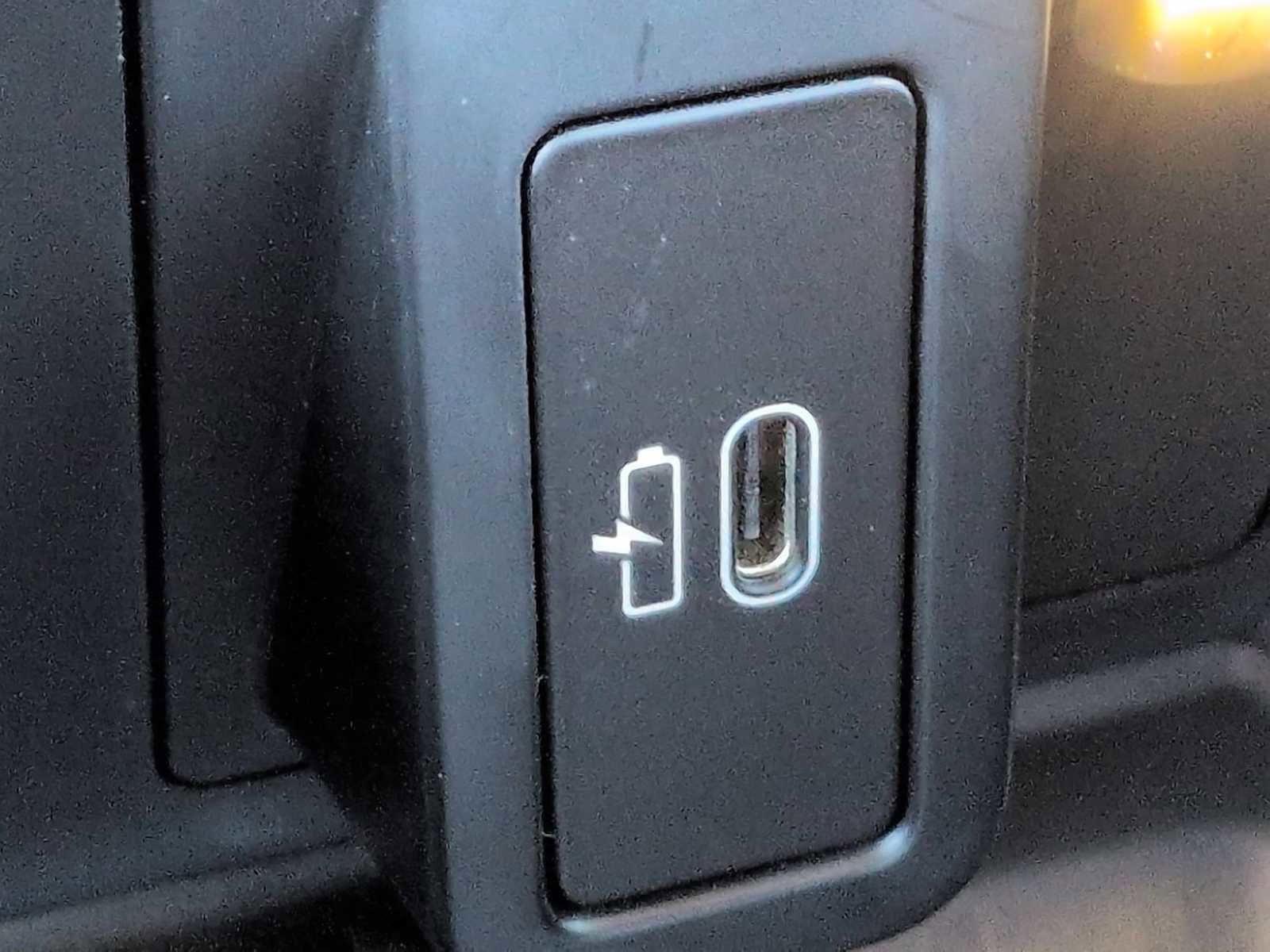 Certified 2024 BMW X3 xDrive30i w/ Premium Package image 33