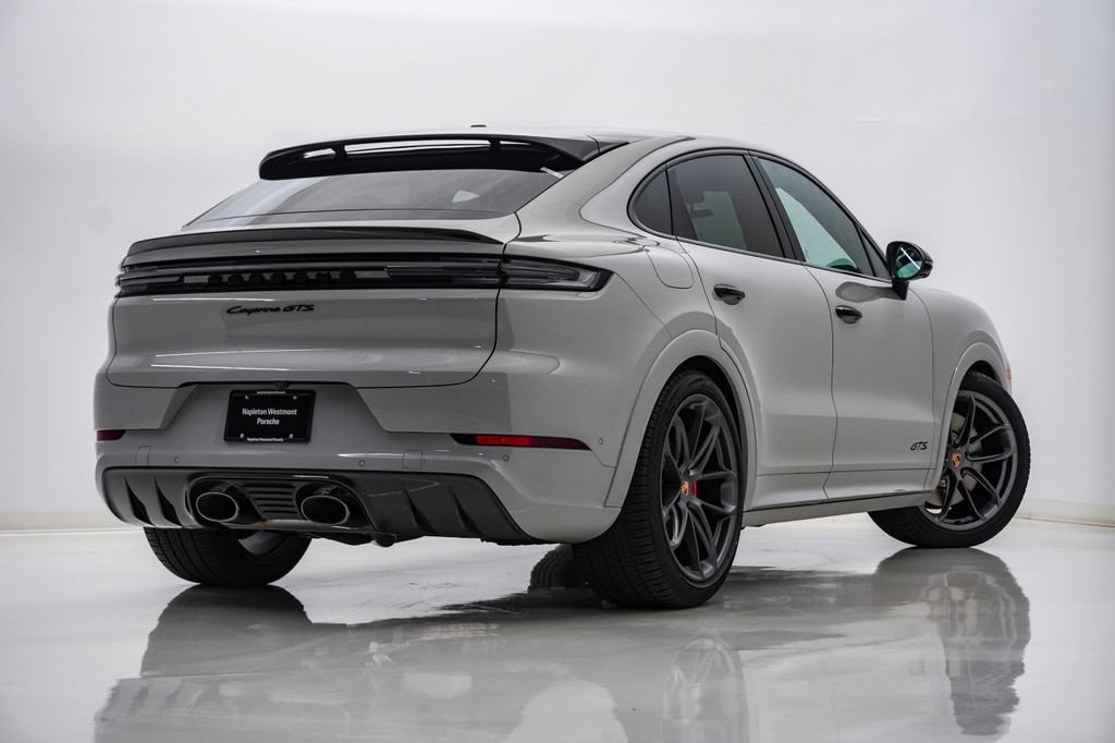 New 2026 Porsche Cayenne GTS AWD/4WD image 11