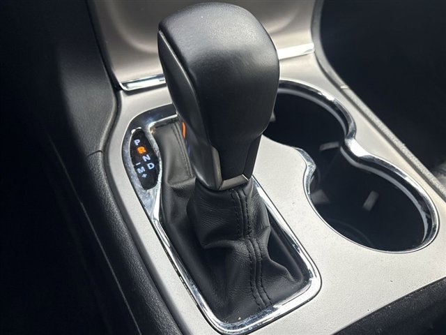 Used 2018 Jeep Grand Cherokee Altitude image 15