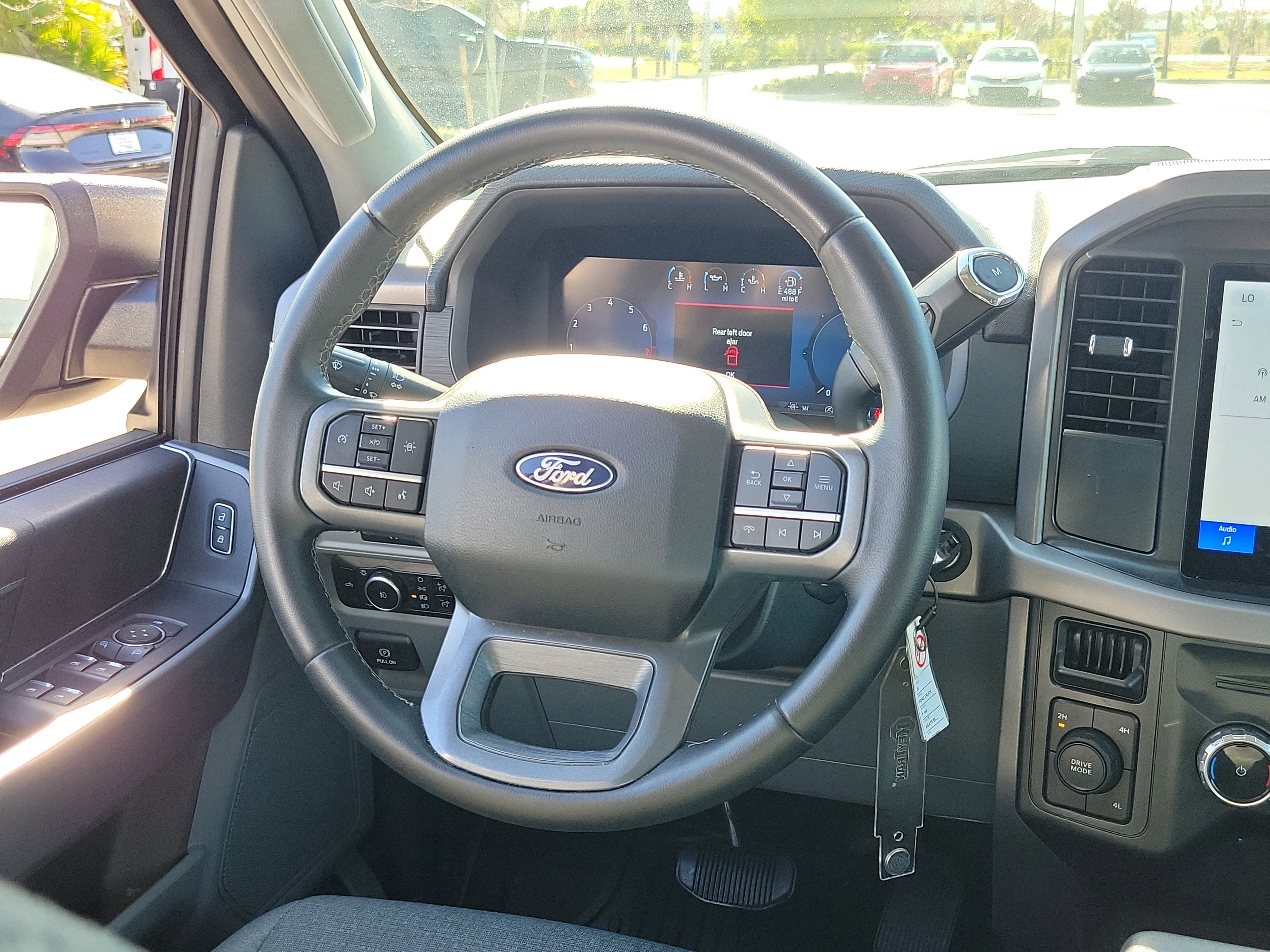 Used 2025 Ford F150 XLT w/ Equipment Group 301A Standard image 19