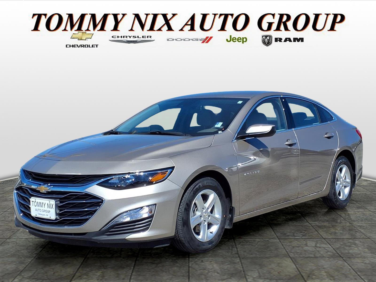 Used 2025 Chevrolet Malibu LS FWD image 1
