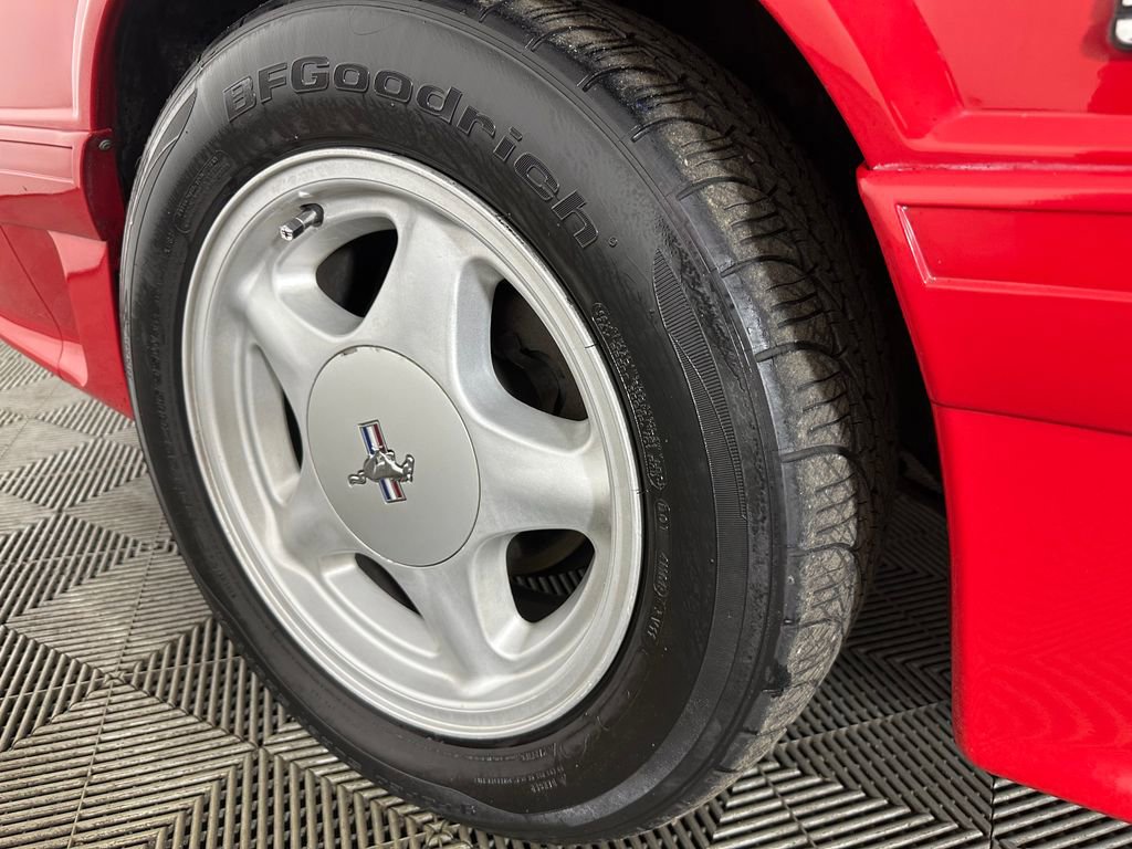 Used 1992 Ford Mustang GT image 16
