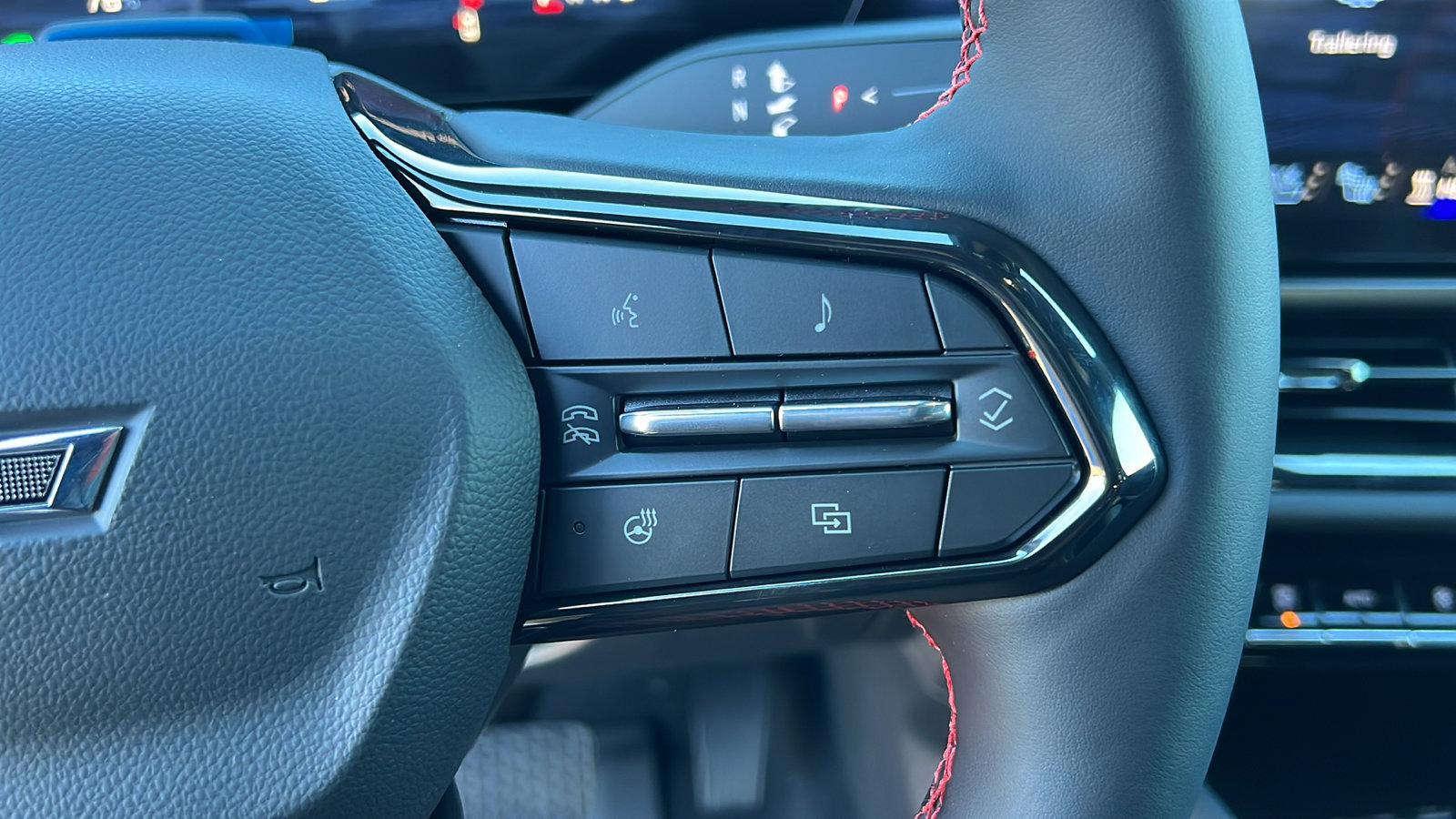 New 2026 Chevrolet Equinox EV RS image 25