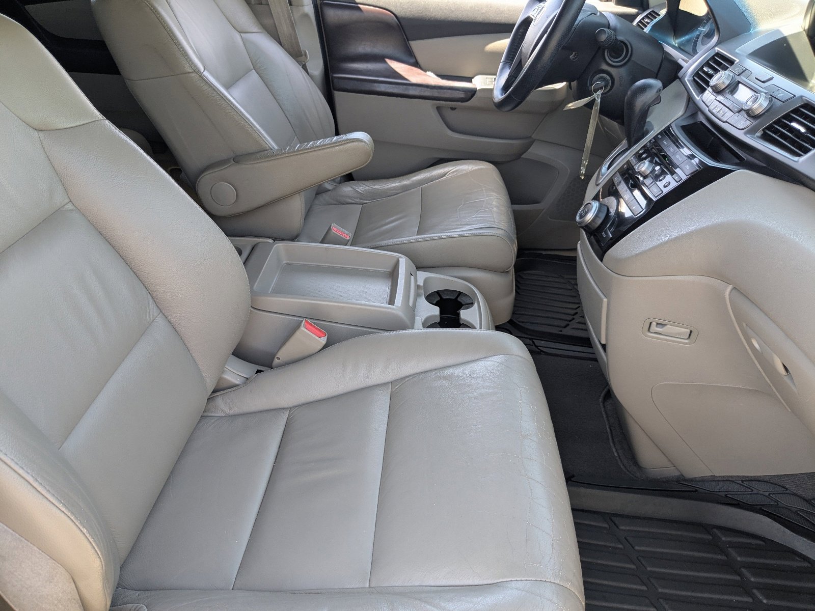 Used 2011 Honda Odyssey EX-L image 11