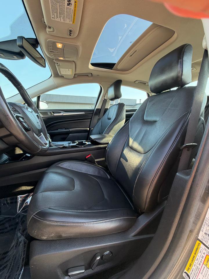 Used 2015 Ford Fusion Energi Titanium w/ Driver Assist Package FWD image 12