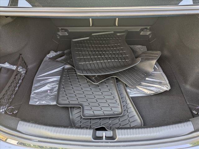 Used 2023 Mercedes-Benz C 300 4MATIC Sedan image 6