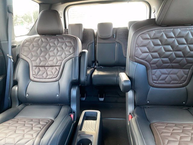 New 2027 Nissan Armada Platinum AWD/4WD image 12