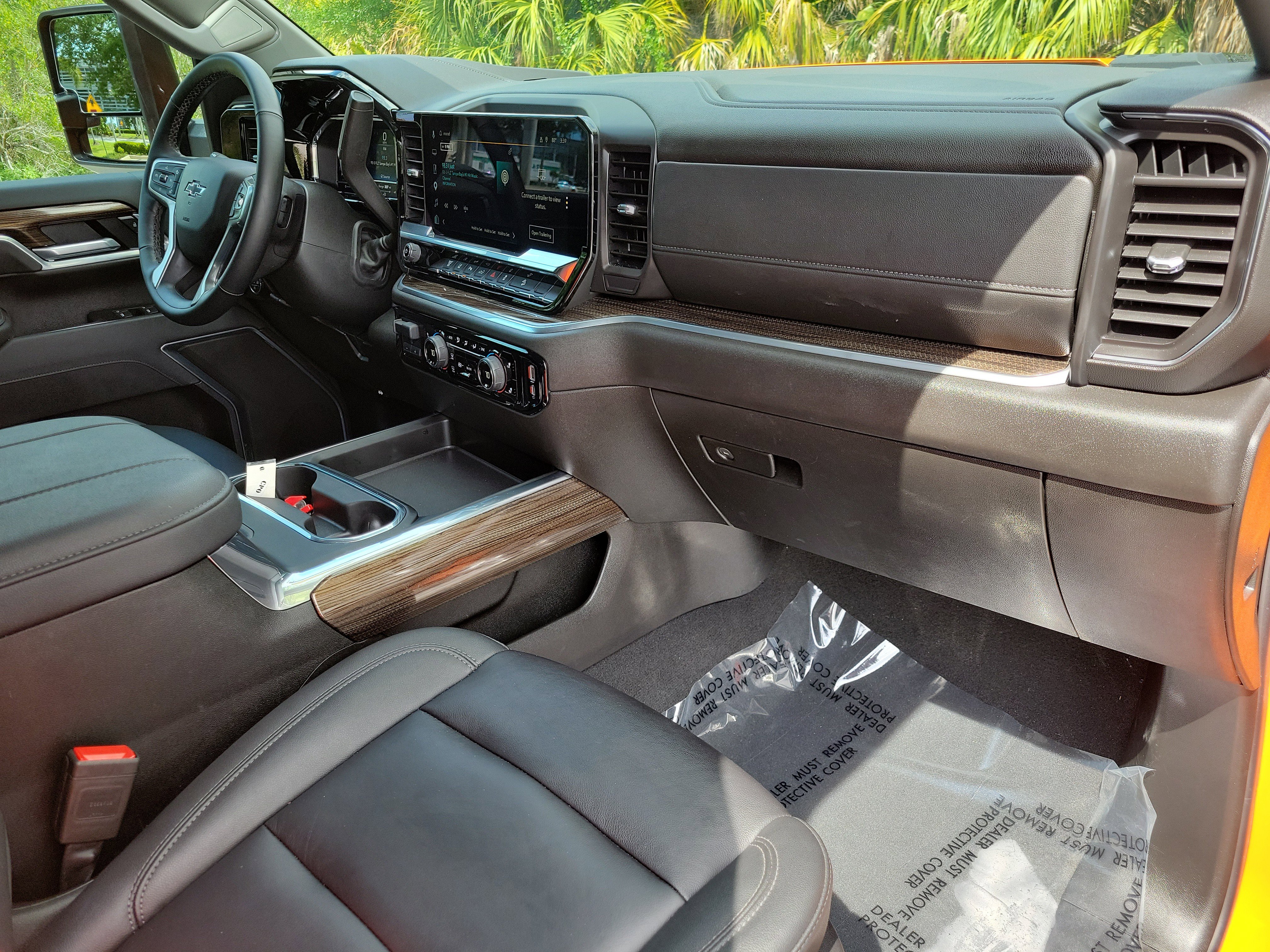 Used 2025 Chevrolet Silverado 2500 LT w/ Trail Boss Package AWD/4WD image 11