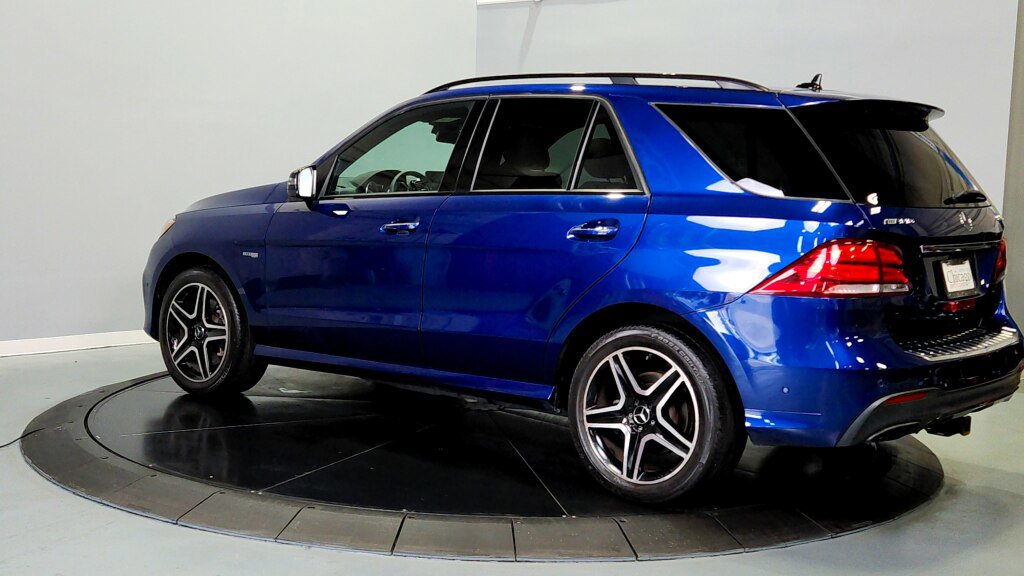 Used 2018 Mercedes-Benz GLE 43 AMG 4MATIC w/ Premium 3 Package image 5