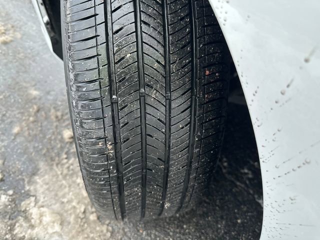 Certified 2025 Hyundai Elantra Blue image 25