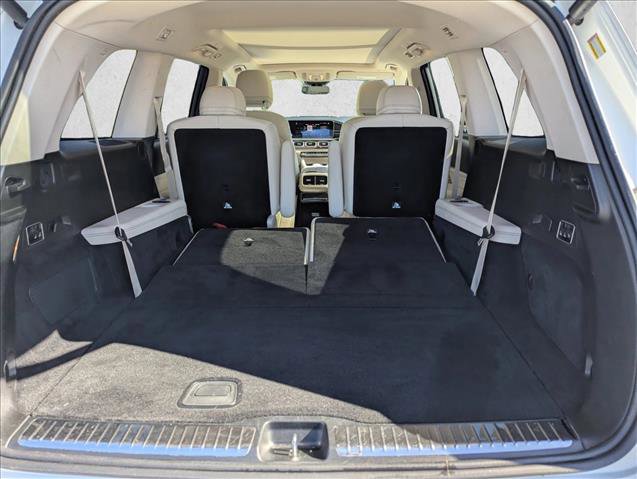 Used 2021 Mercedes-Benz GLS 450 4MATIC image 25