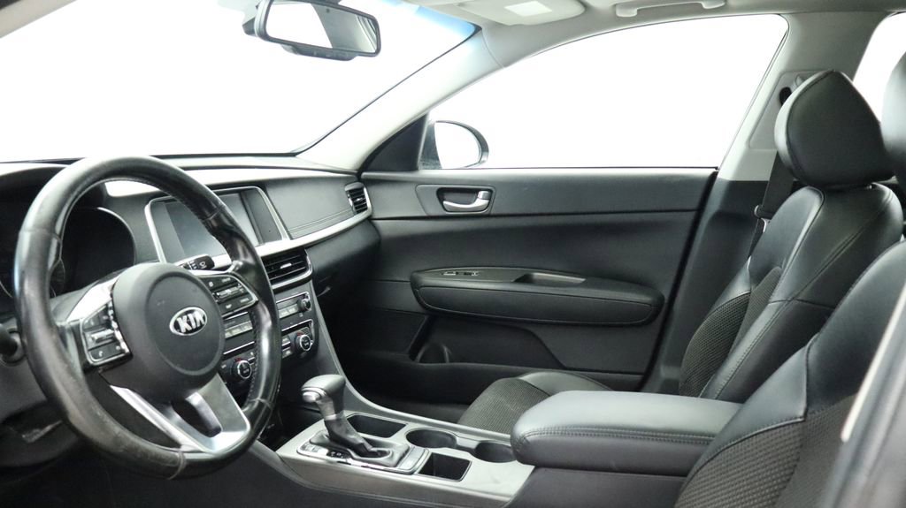 Used 2019 Kia Optima S w/ S Panoramic Sunroof Package image 28