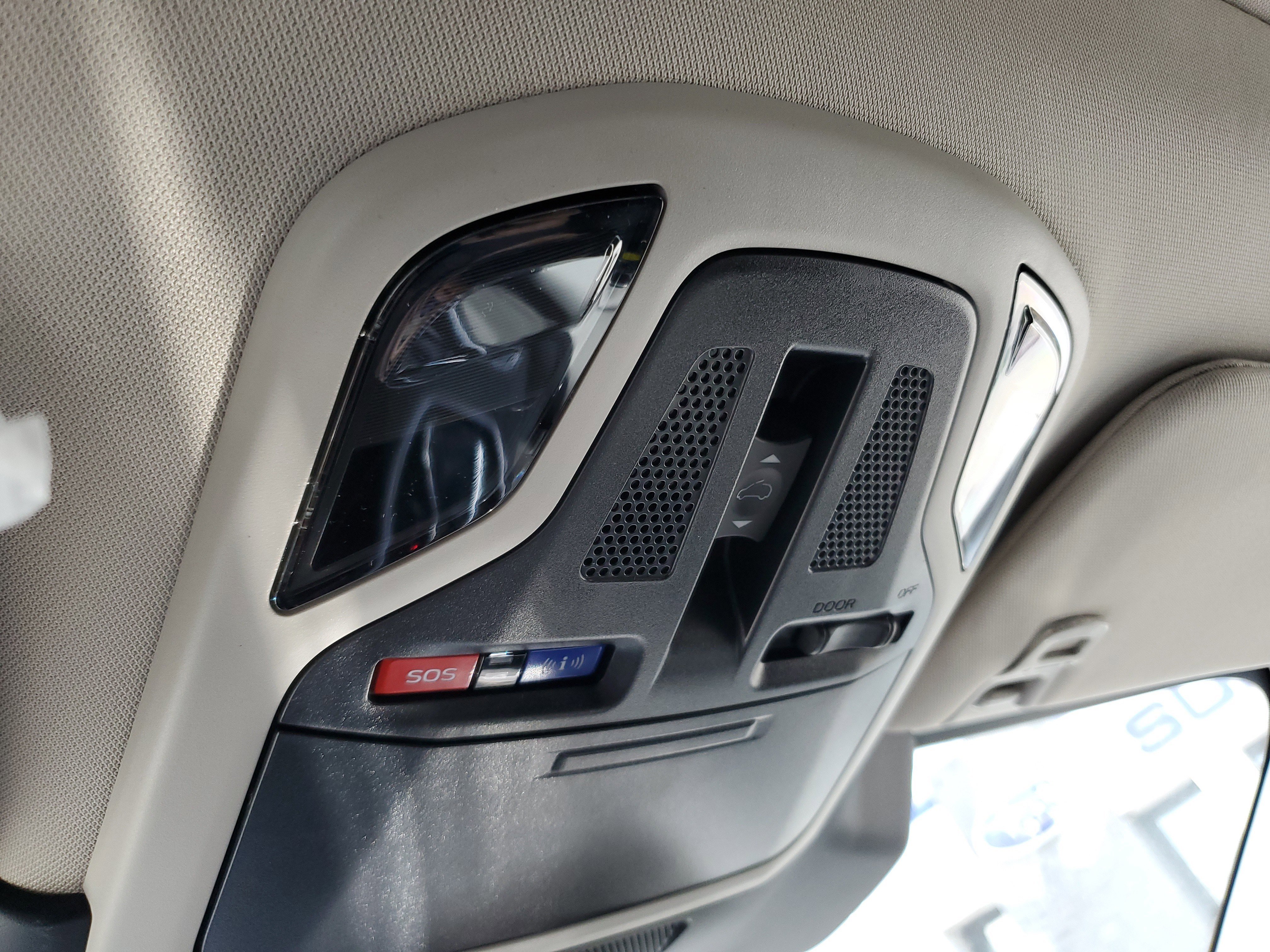 Used 2025 Subaru Outback Touring XT w/ Popular Package #2 image 22