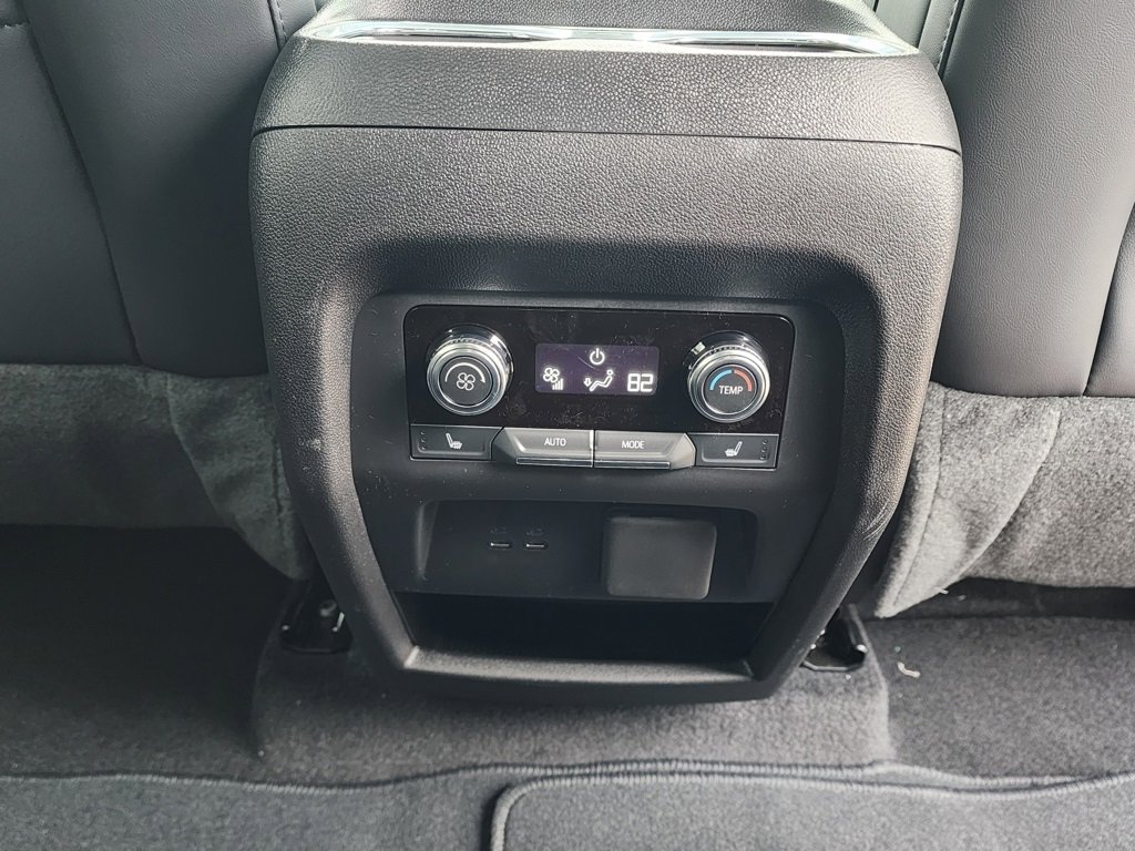 New 2026 GMC Acadia Elevation image 49