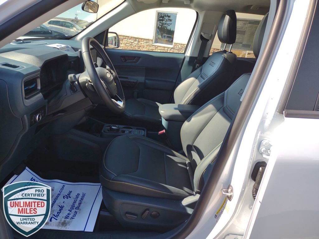 New 2025 Ford Maverick Lobo image 9