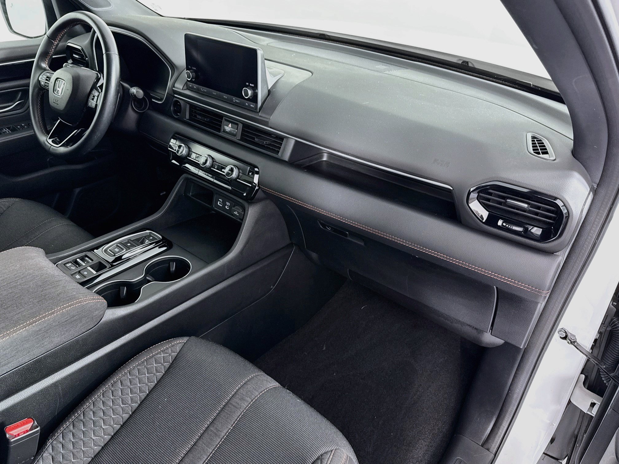 Certified 2023 Honda Pilot Sport image 28