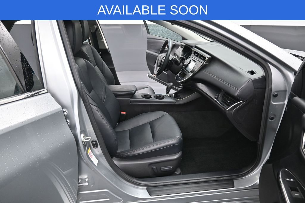Used 2017 Toyota Avalon Touring w/ Carpet Mat Package FWD image 37