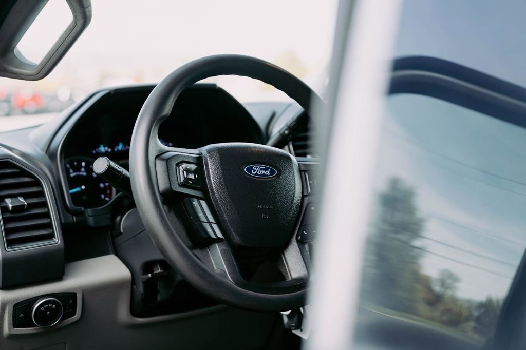 Used 2022 Ford F350 XLT image 14