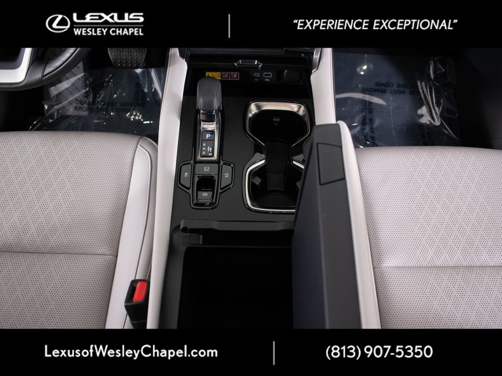 Used 2025 Lexus RX 350 Premium Plus w/ Accessory Package (Z1) FWD image 19