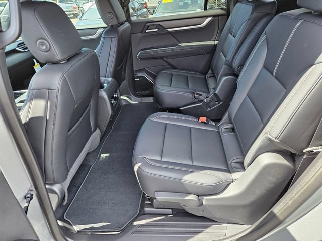 New 2026 GMC Acadia Elevation w/ Elevation Premium Package AWD/4WD image 16