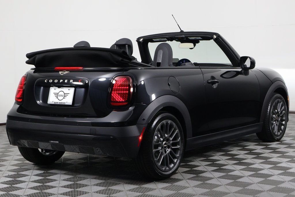 New 2026 MINI Cooper S FWD image 3