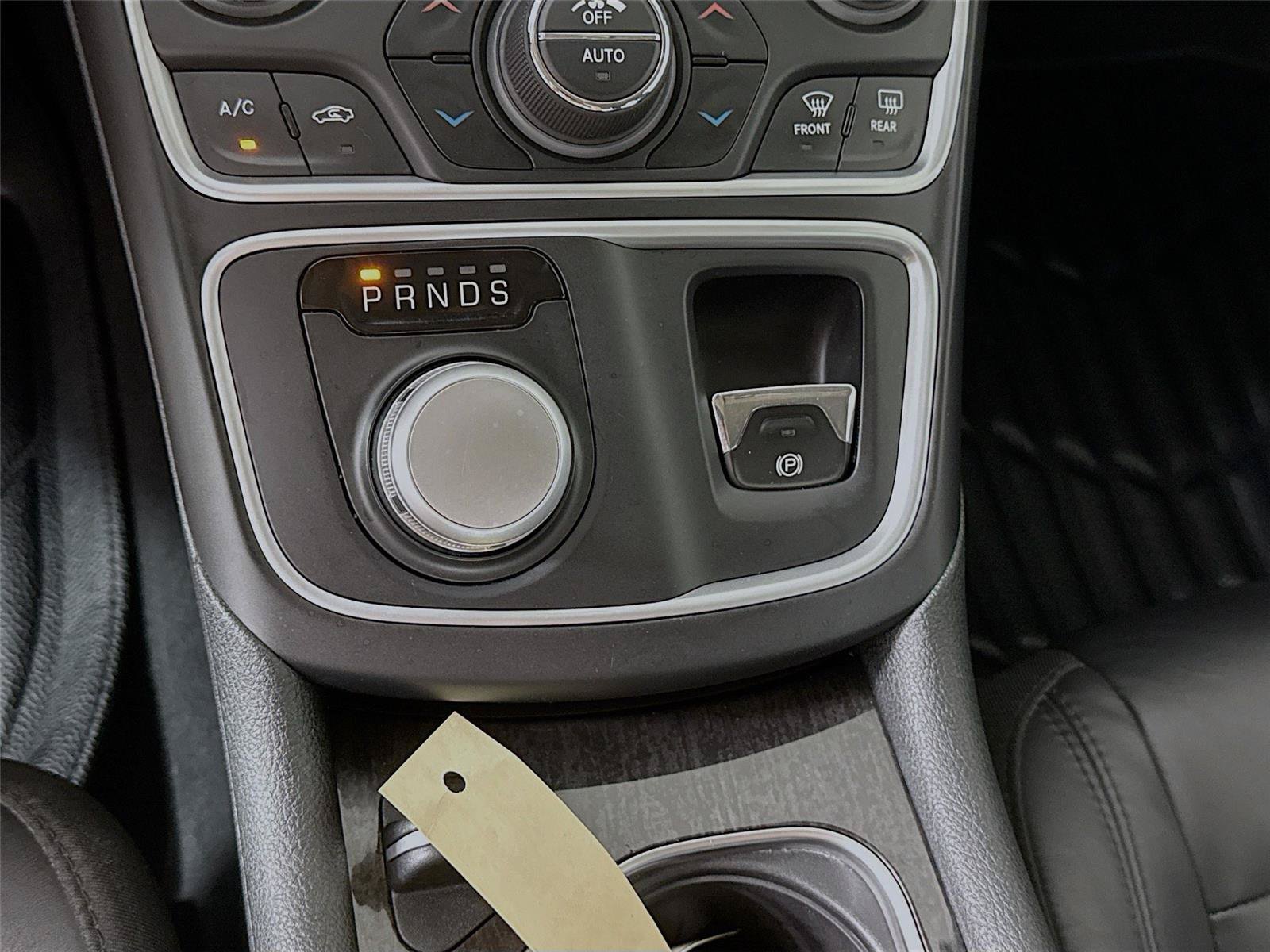 Used 2015 Chrysler 200 C w/ Navigation & Sound Group I FWD image 15