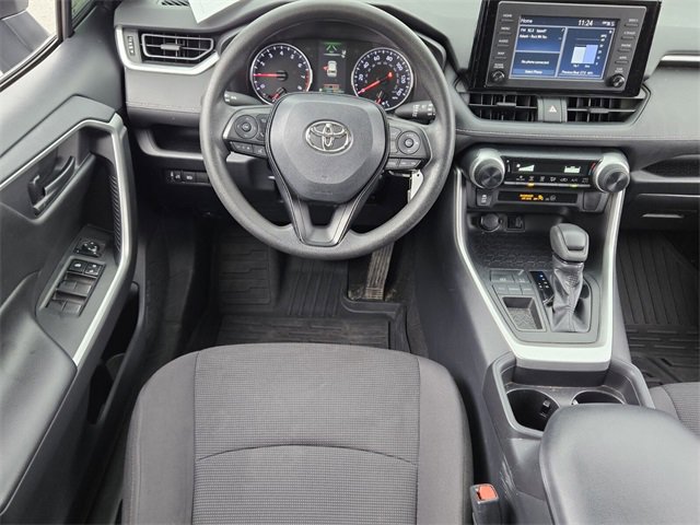 Used 2019 Toyota RAV4 LE image 7