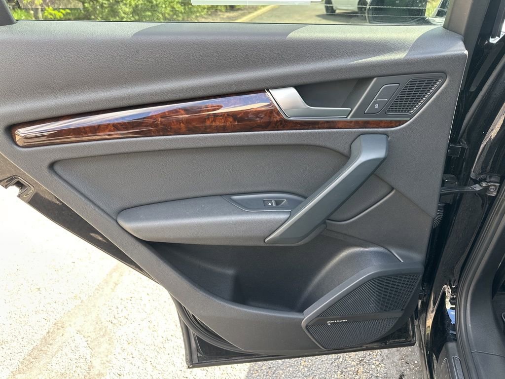 Used 2018 Audi Q5 2.0T Premium Plus AWD/4WD image 36