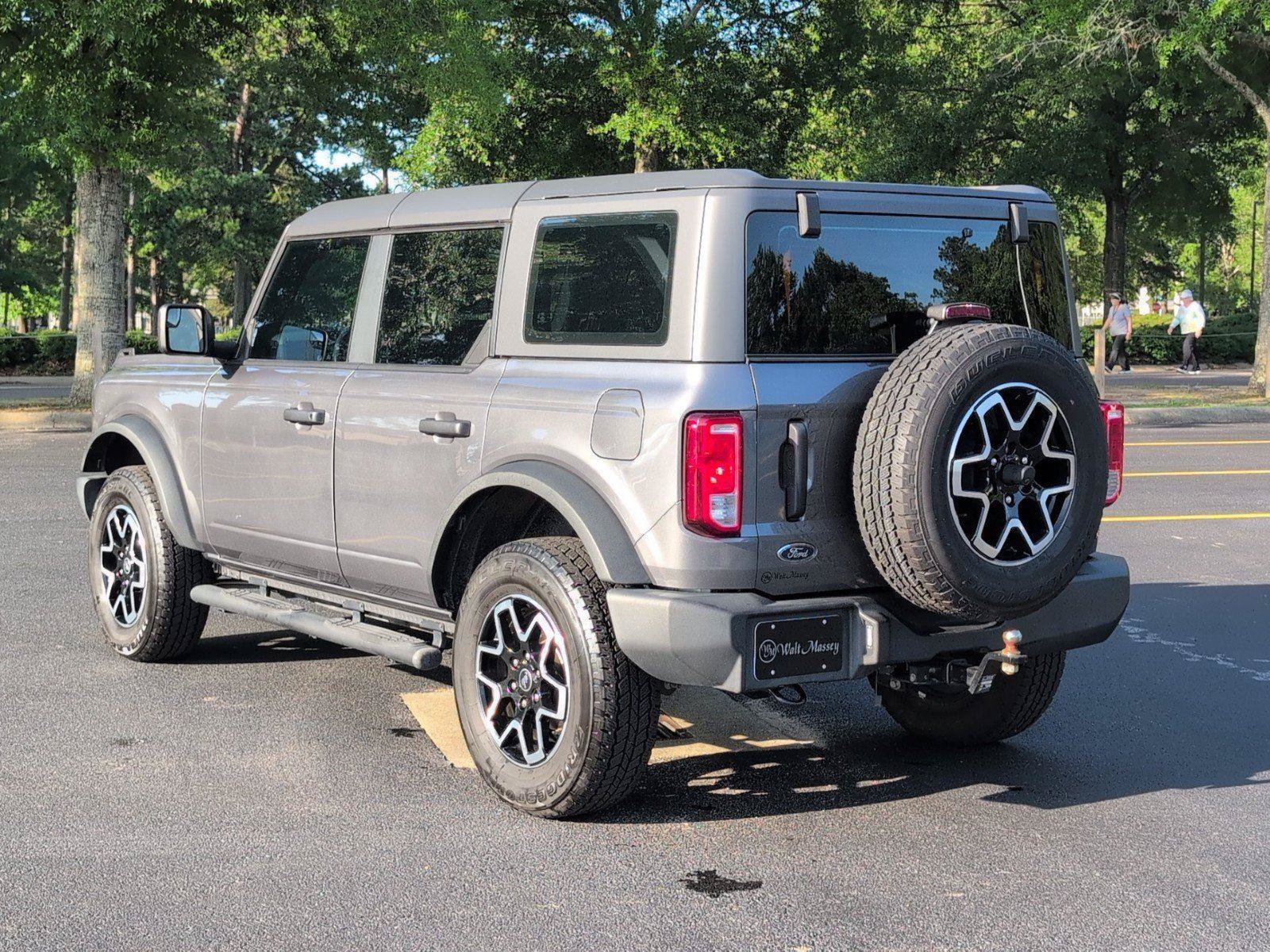 Used 2022 Ford Bronco 4-Door AWD/4WD image 3