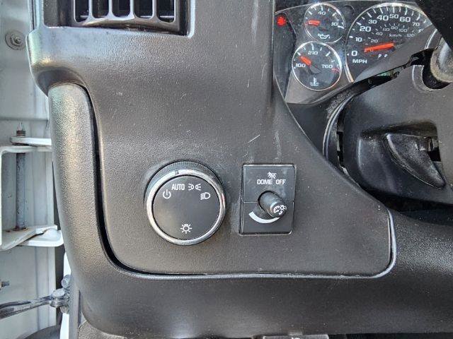 Used 2019 Chevrolet Express 3500 LT w/ LT Preferred Equipment Group RWD image 13