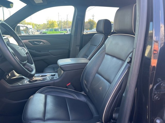 Used 2023 Chevrolet Traverse Premier image 27